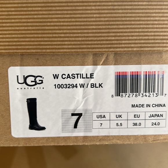 Rare UGG W Castille zip-up boots, like new - Picture 14 of 16